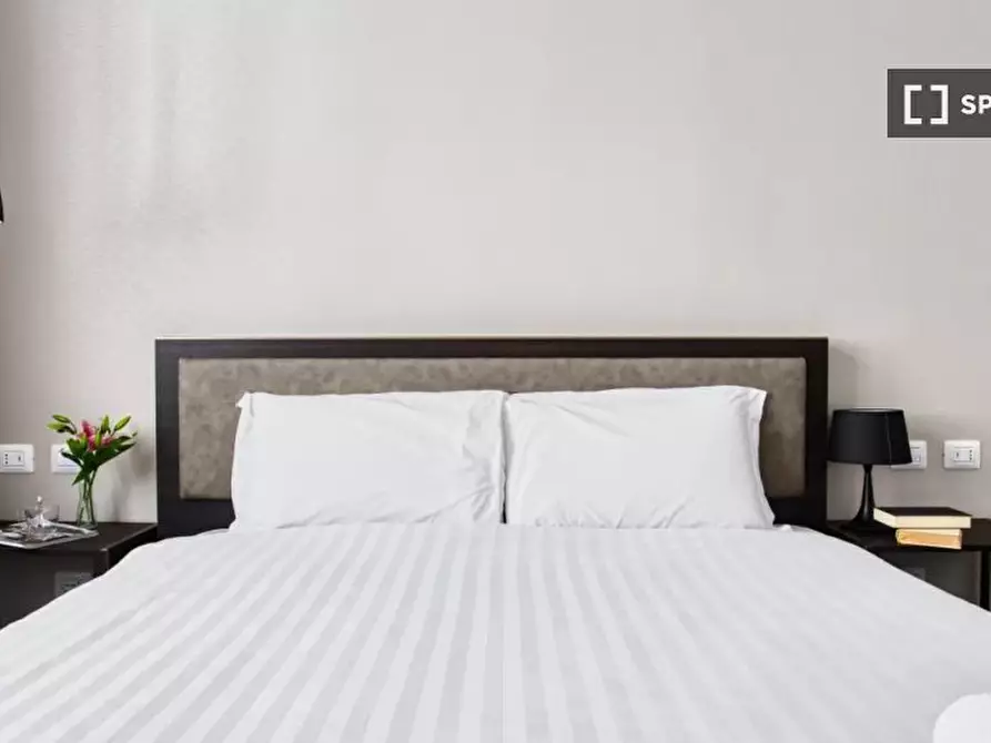 Immagine 10 di Appartamento in affitto  in Via Spadari a Milano