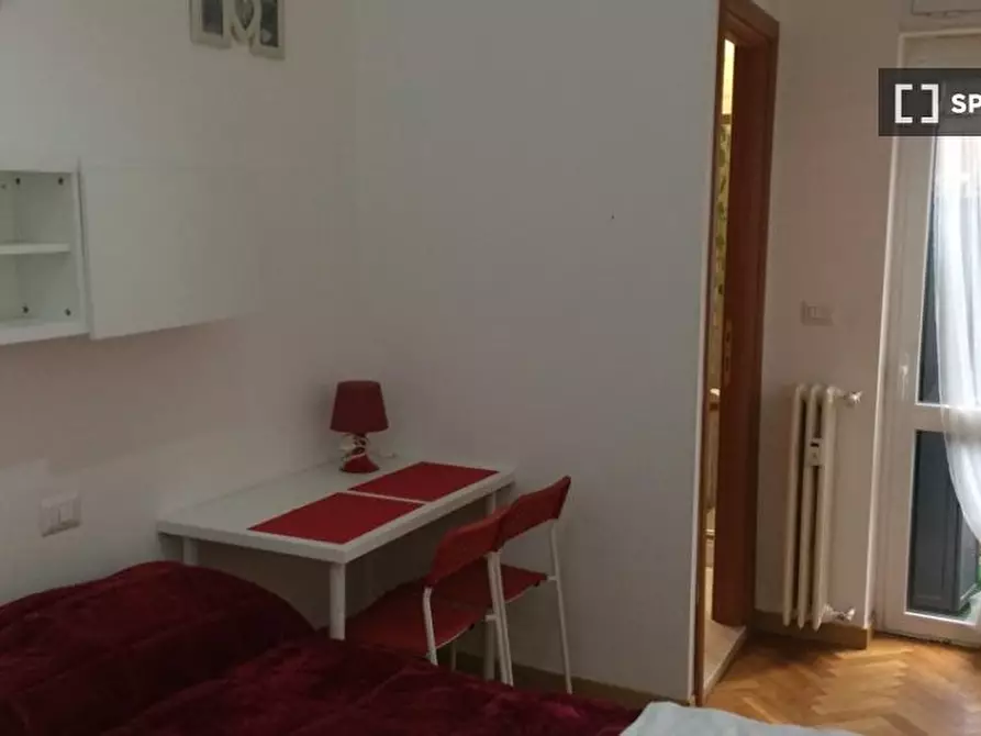 Immagine 6 di Appartamento in affitto  in Viale Regina Giovanna a Milano