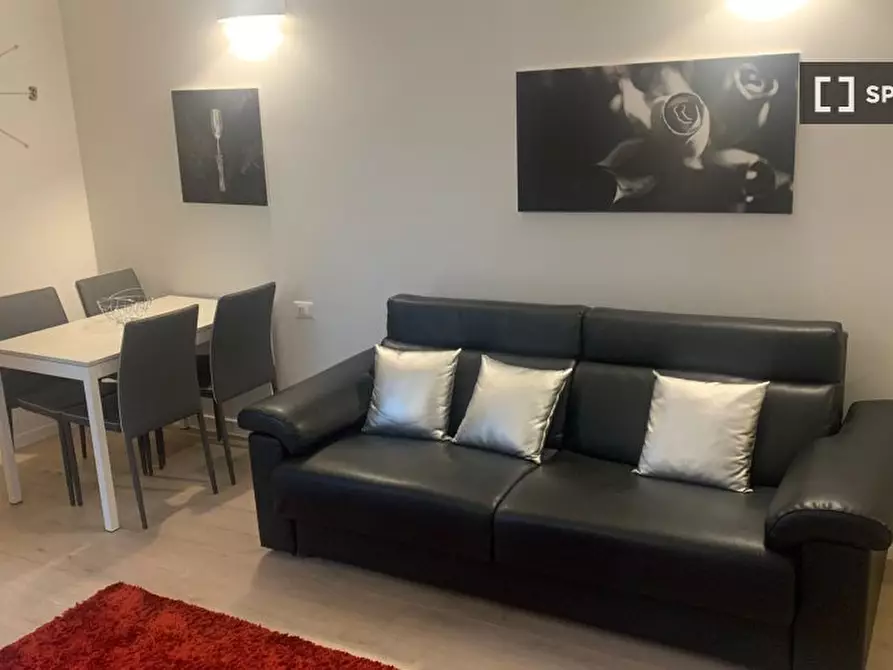 Immagine 2 di Appartamento in affitto  in Via Giuseppe Verdi a Firenze