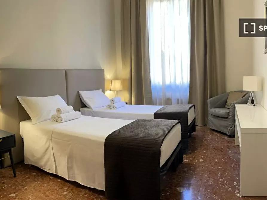 Immagine 13 di Appartamento in affitto  in Piazza dei Re di Roma a Roma