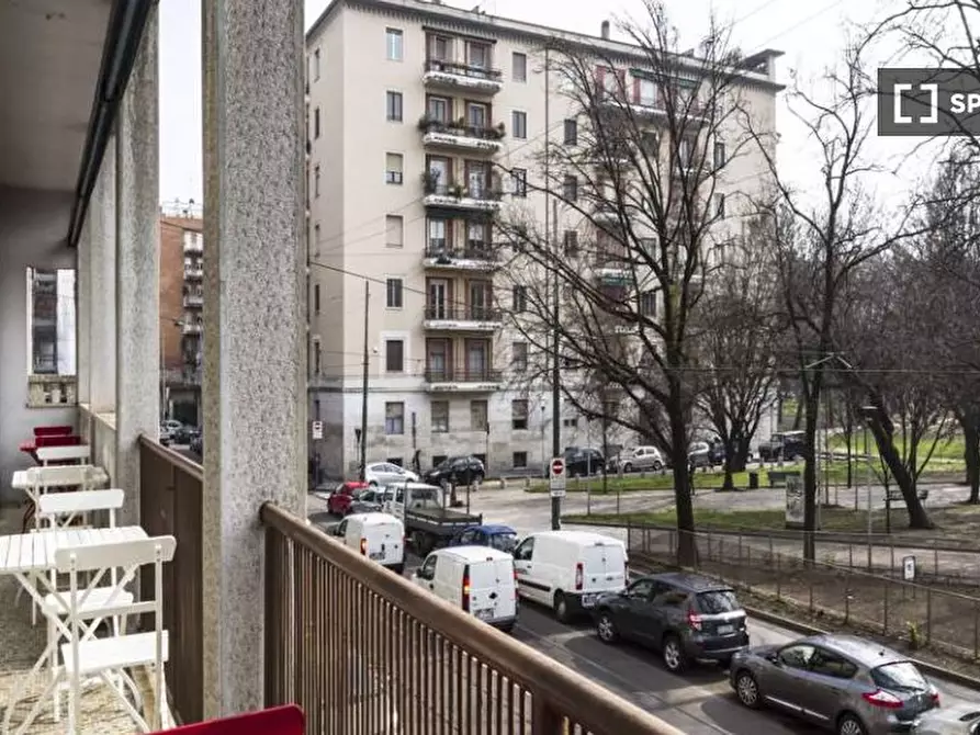 Immagine 18 di Camera condivisa in affitto  in Viale Coni Zugna a Milano