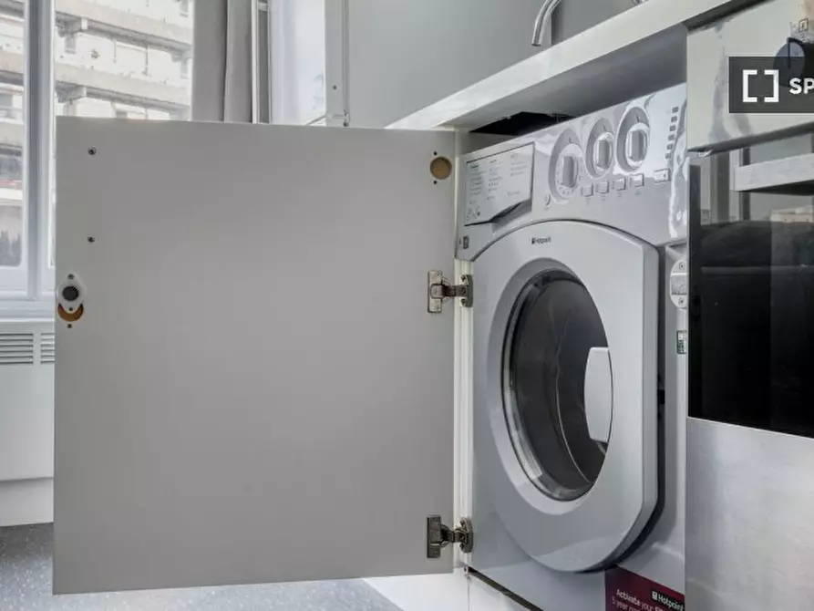 Immagine 7 di Appartamento in affitto  in Aldersgate St a Islington