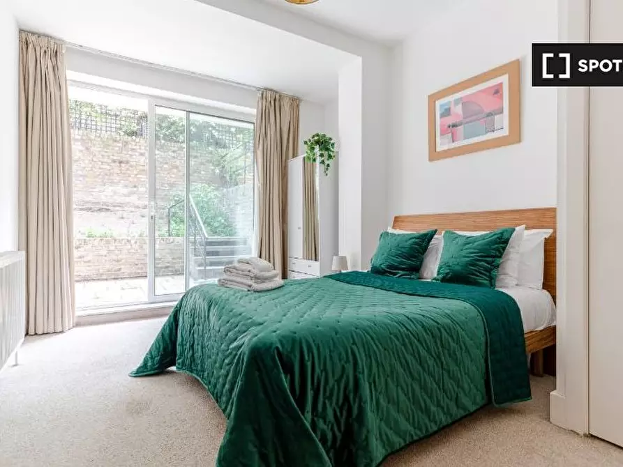 Immagine 2 di Appartamento in affitto  in Apartment a Kensington