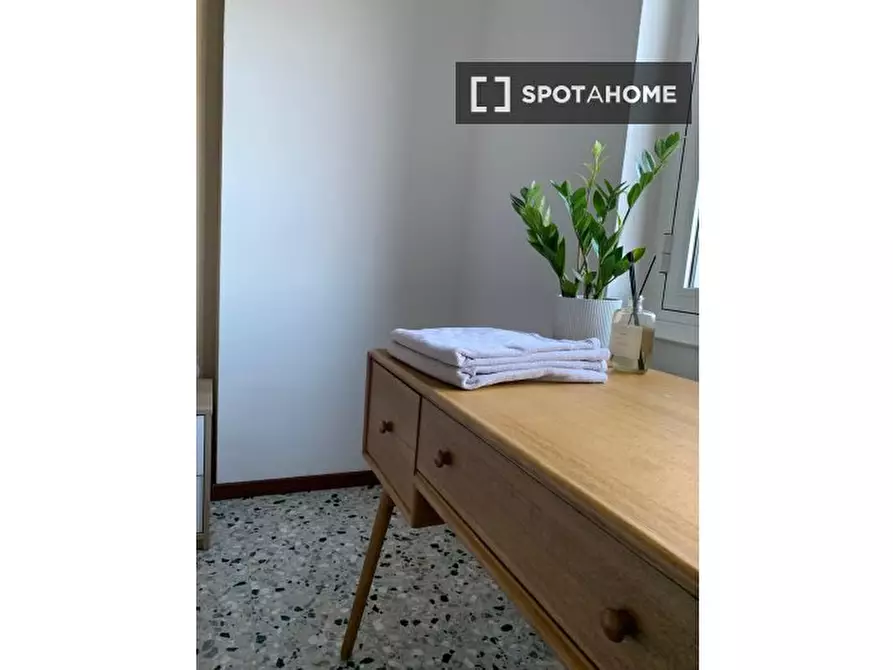 Immagine 9 di Appartamento in affitto  in Via Lodovico Il Moro a Milano