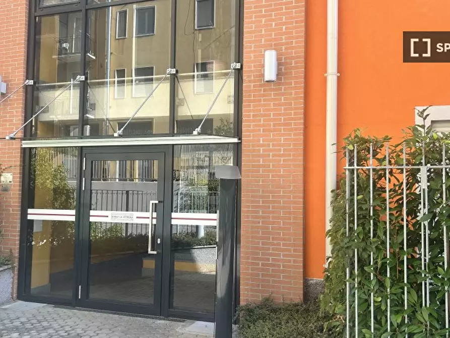 Immagine 12 di Appartamento in affitto  in Viale Toscana a Milano