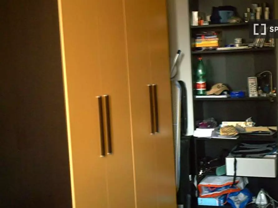 Immagine 1 di Camera condivisa in affitto  in Piazza XXIV Maggio a Milano