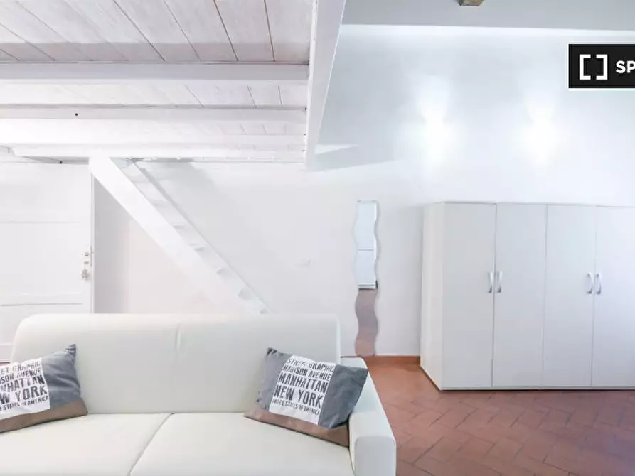 Immagine 2 di Appartamento in affitto  in Via di S. Niccolò a Firenze