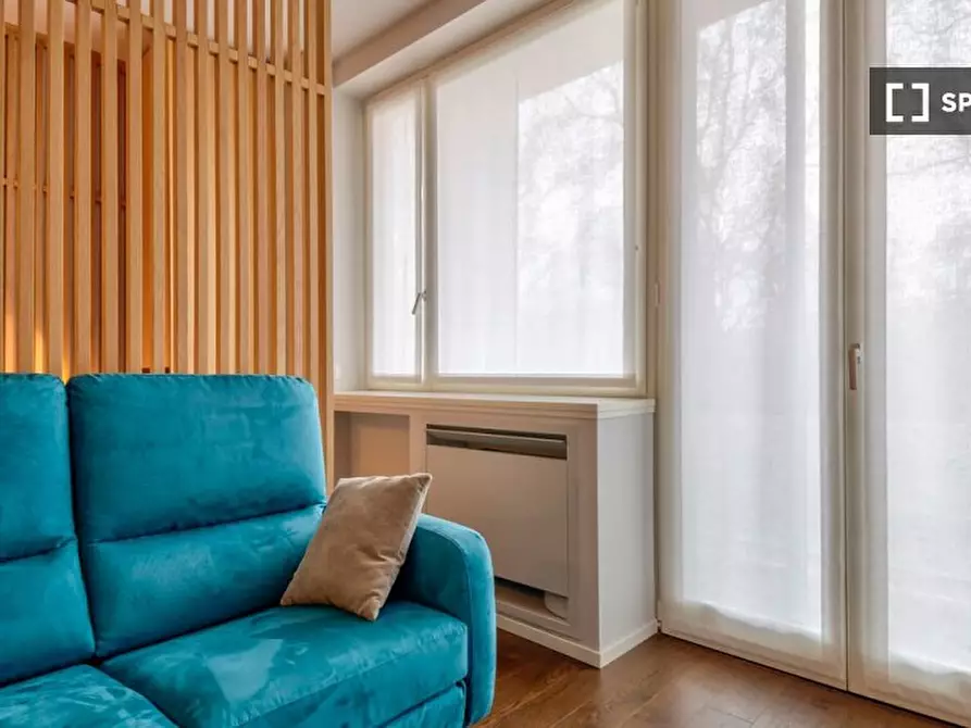 Immagine 10 di Ufficio in affitto  in Viale Vittorio Veneto a Milano