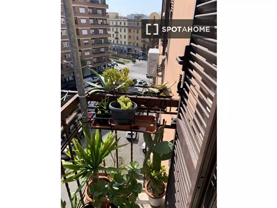 Immagine 5 di Appartamento in affitto  in Via della Marranella a Roma