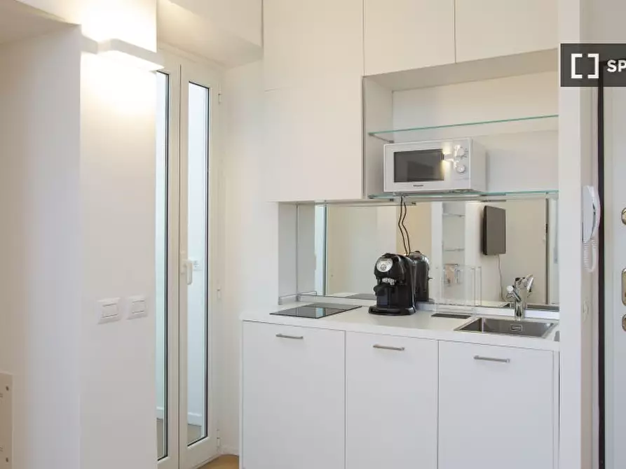 Immagine 9 di Appartamento in affitto  in Piazza Borromeo a Milano