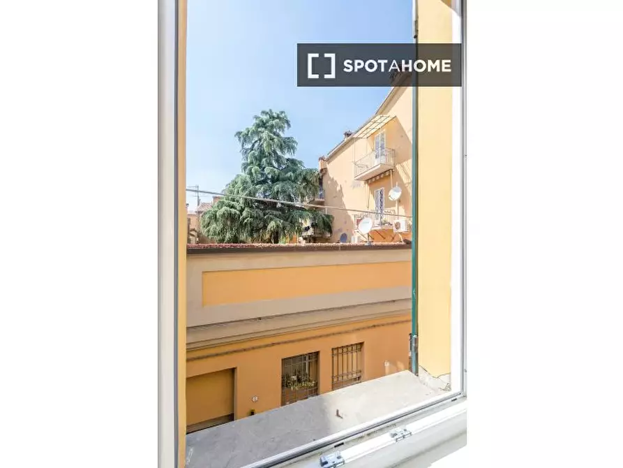 Immagine 4 di Ufficio in affitto  in Via Sant'Apollonia a Bologna
