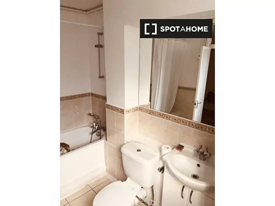 Immagine 7 di Camera condivisa in affitto  in Penfold St a Paddington