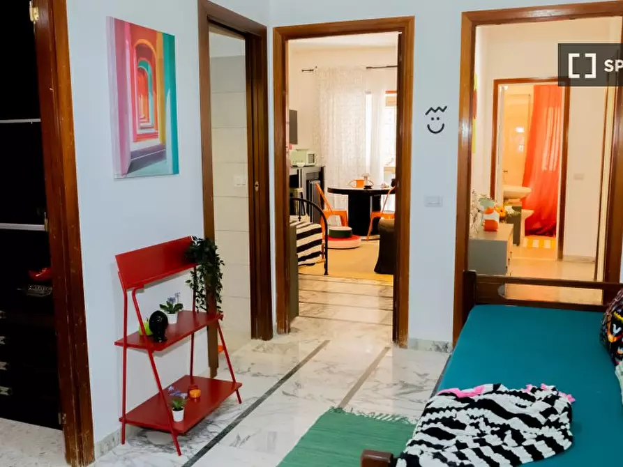 Immagine 19 di Camera condivisa in affitto  in Via Prenestina a Roma