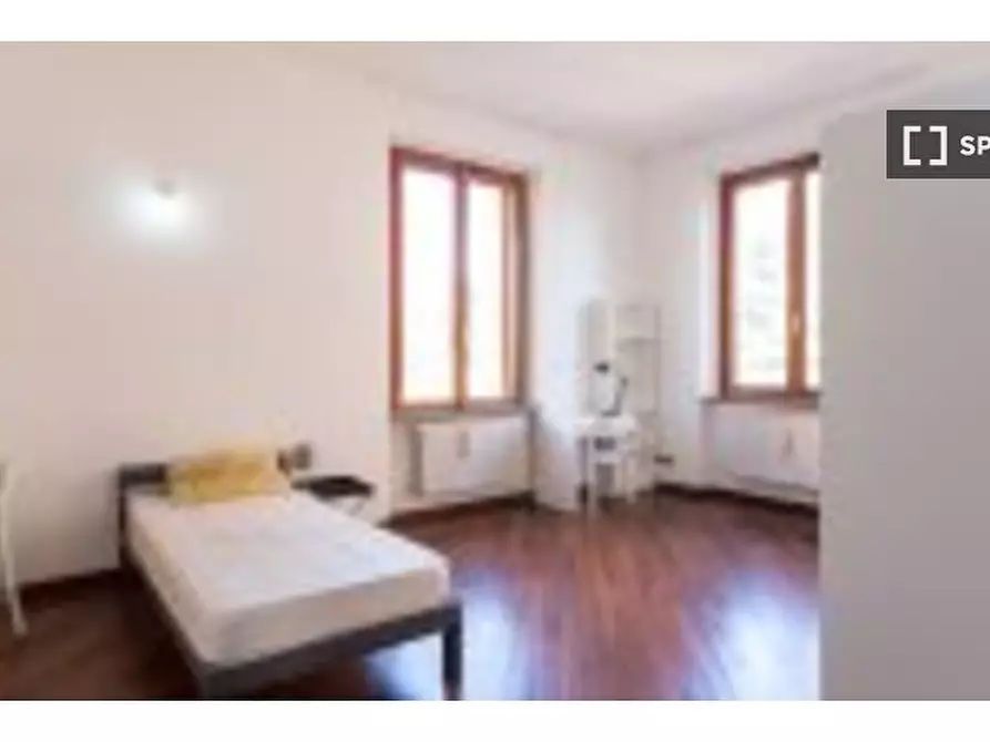 Immagine 2 di Camera condivisa in affitto  in Viale Sarca a Milano