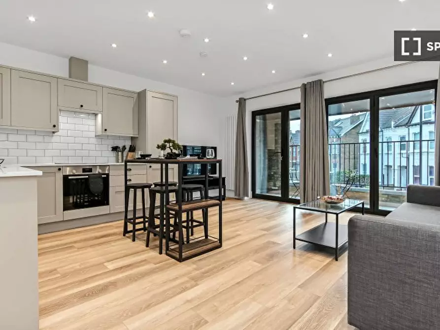 Immagine 1 di Appartamento in affitto  in Vincent Rd a Croydon