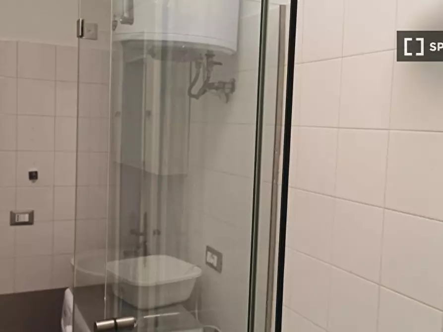 Immagine 9 di Camera condivisa in affitto  in Corso Svizzera a Torino