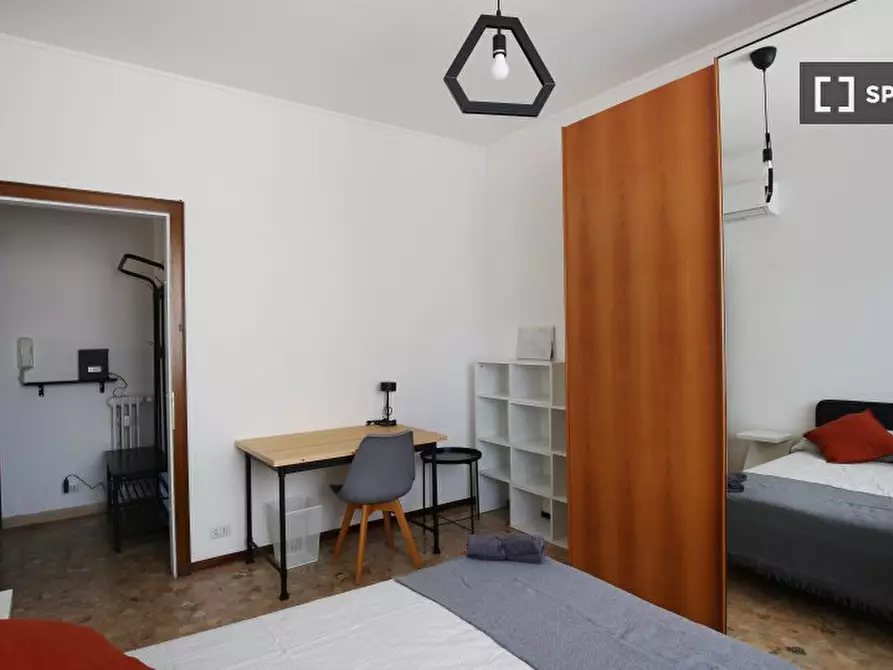 Immagine 4 di Camera condivisa in affitto  in Via Lodovico Pavoni a Milano