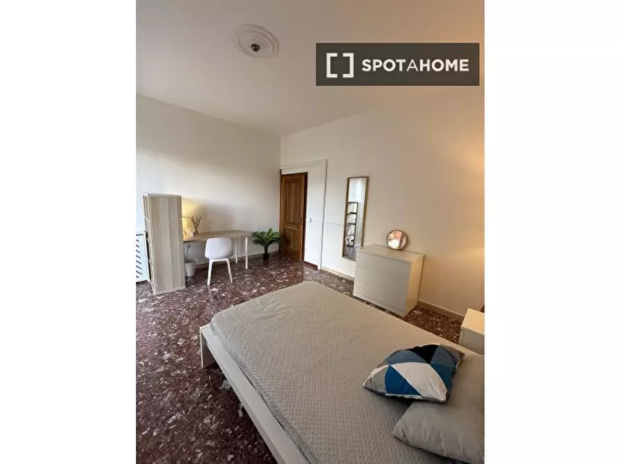 Immagine 15 di Camera condivisa in affitto  in Ruggero Grieco a Bologna