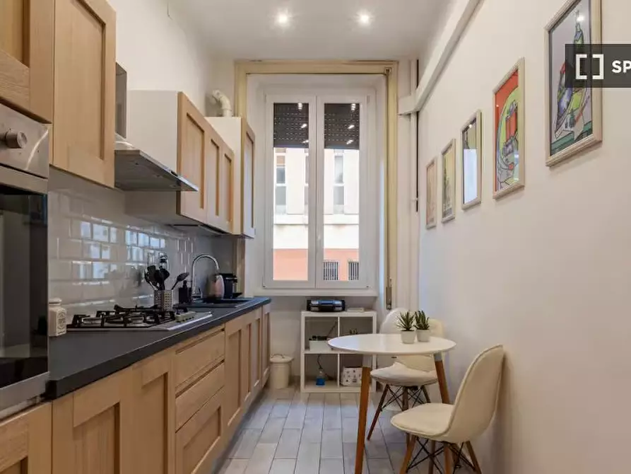 Immagine 19 di Appartamento in affitto  in Lungotevere delle Navi a Roma