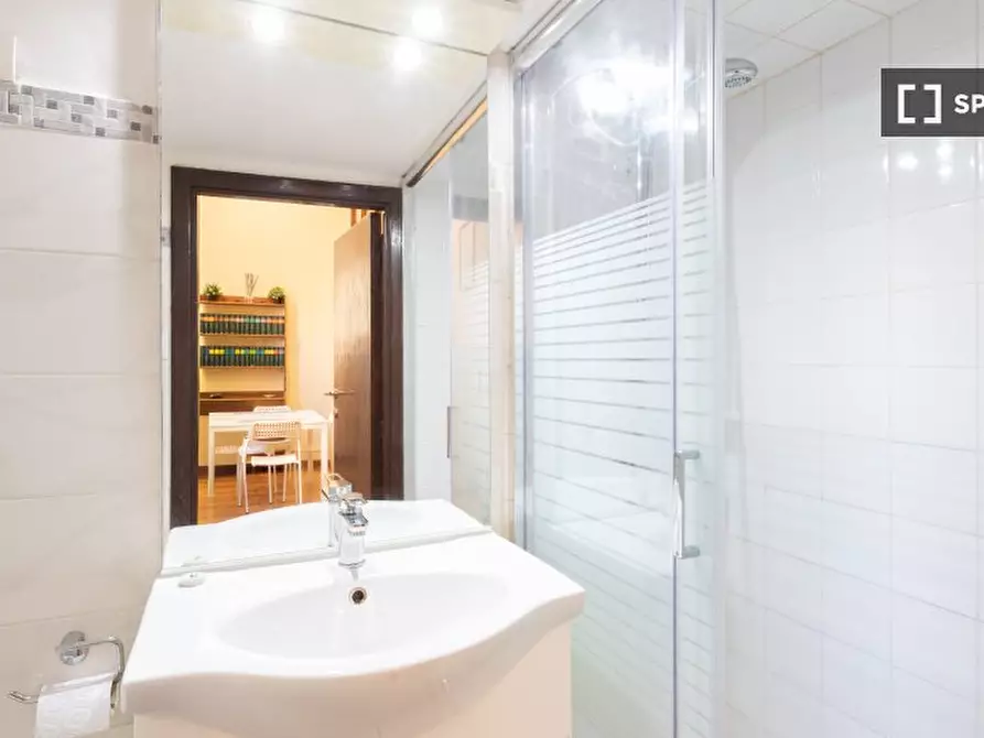 Immagine 14 di Appartamento in affitto  in Via della Stazione Vaticana a Roma