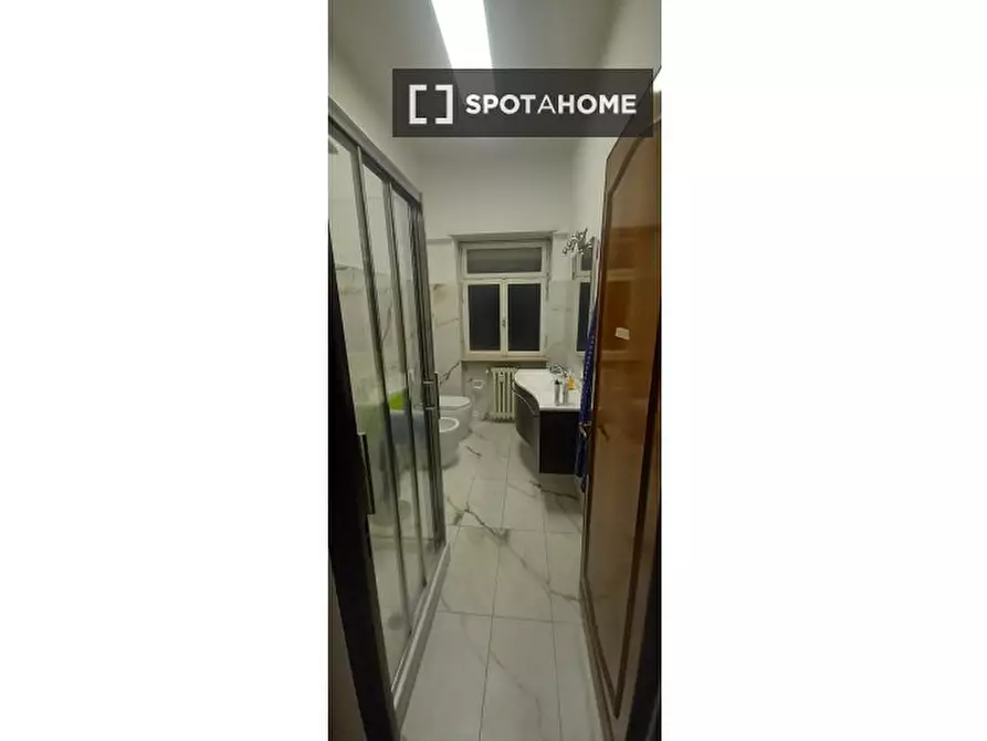 Immagine 6 di Camera condivisa in affitto  in Via Giacinta Pezzana a Roma