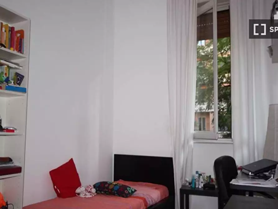 Immagine 1 di Camera condivisa in affitto  in Piazza Maria Adelaide di Savoia a Milano