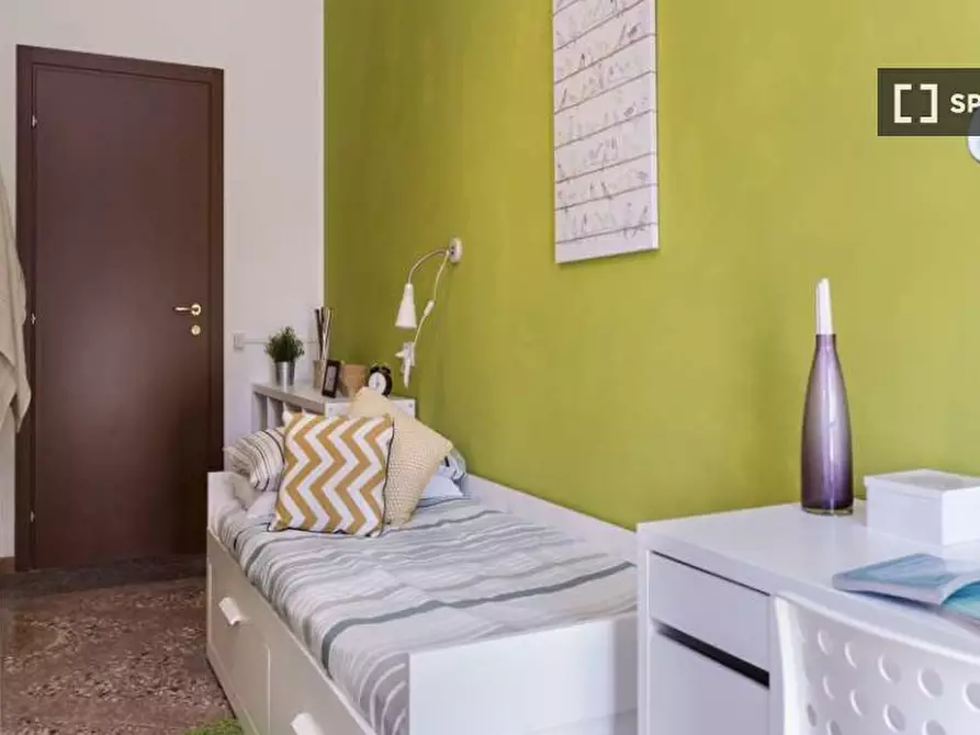 Immagine 1 di Camera condivisa in affitto  in Viale Giovanni Vicini a Bologna