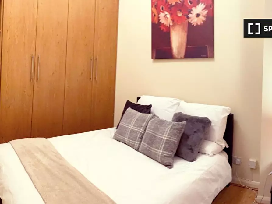 Immagine 7 di Appartamento in affitto  in -497 King's Rd a Kensington