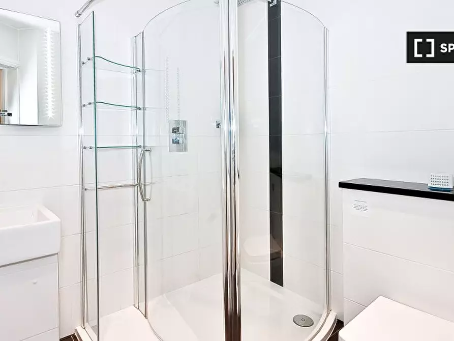 Immagine 7 di Appartamento in affitto  in Flat a 