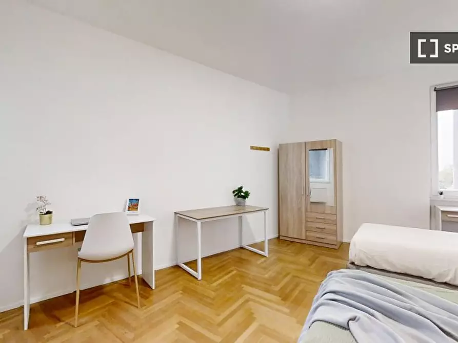 Immagine 2 di Camera condivisa in affitto  in CORSO milano a Padova