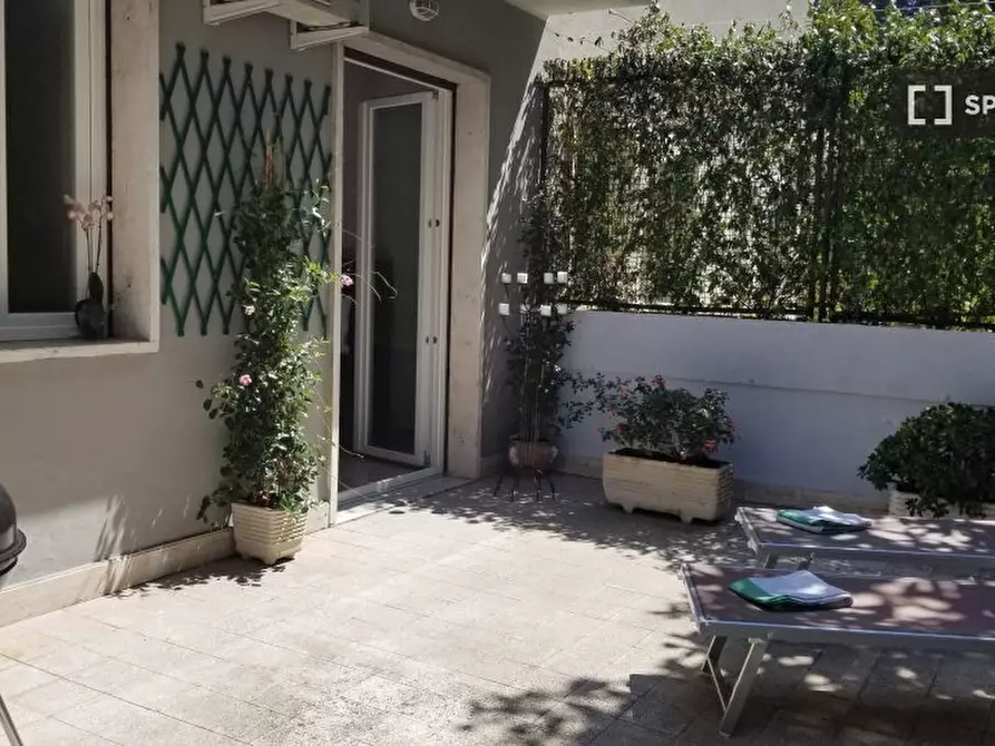 Immagine 5 di Appartamento in affitto  in Via Filippo Casini a Roma