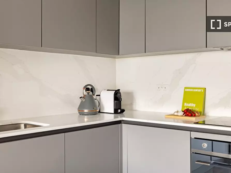 Immagine 9 di Appartamento in affitto  in Harlequin Ave a Hounslow
