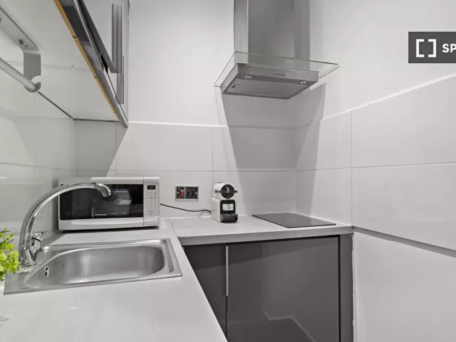 Immagine 3 di Ufficio in affitto  in Queensborough Terrace a Paddington