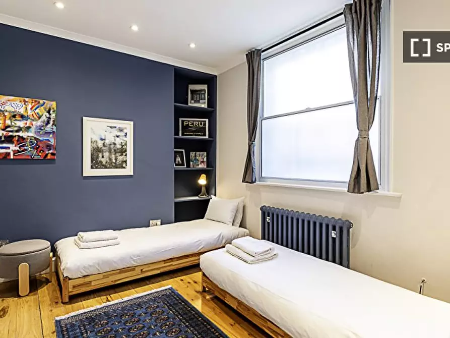 Immagine 19 di Appartamento in affitto  in A Great Percy Street a Camden Town