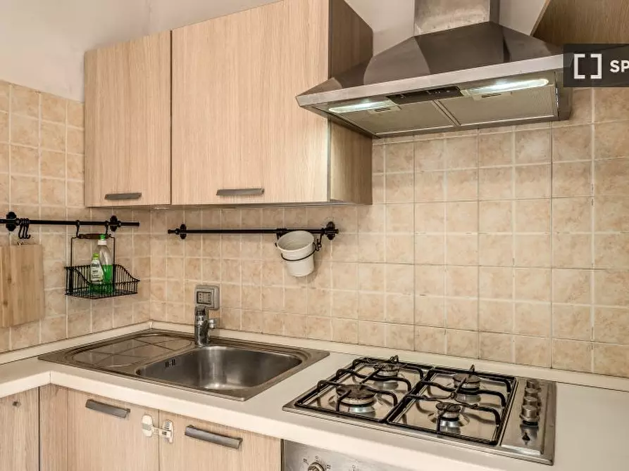 Immagine 11 di Appartamento in affitto  in Via dei Savorgnan a Roma