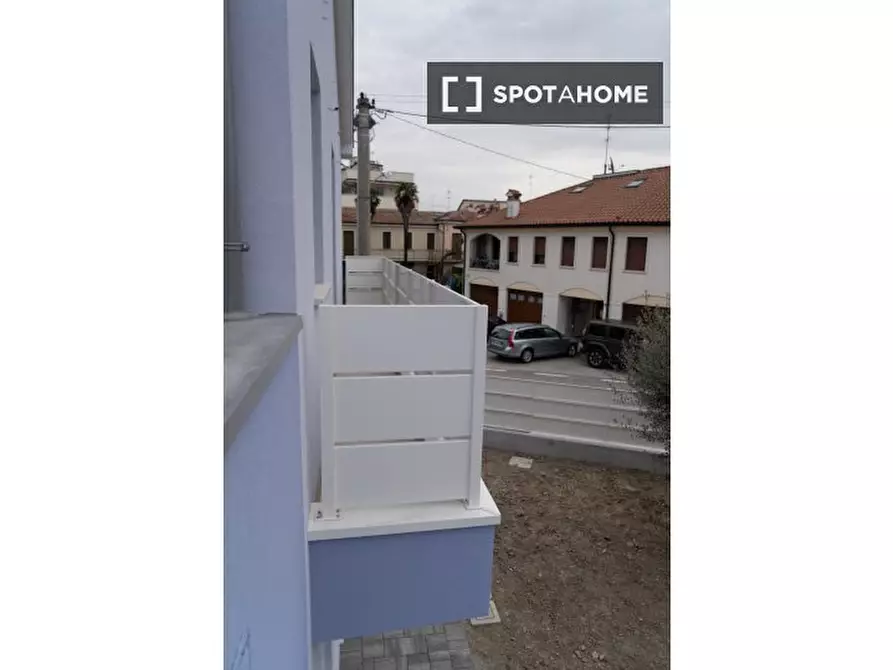 Immagine 19 di Camera condivisa in affitto  in Via Vecchia a Padova