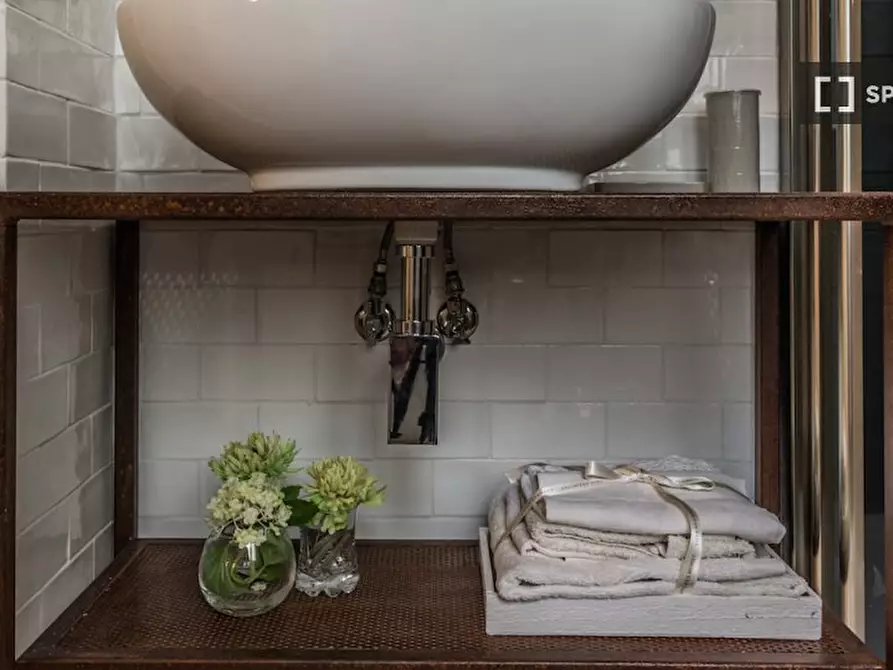 Immagine 10 di Appartamento in affitto  in Corte de Galluzzi a Bologna