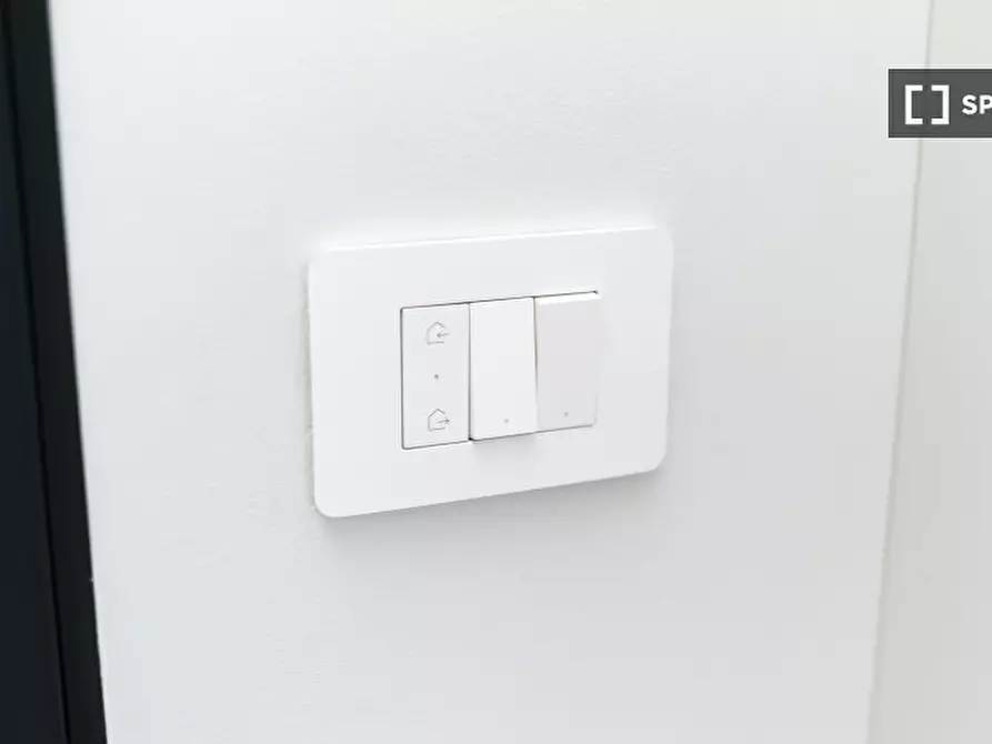 Immagine 18 di Appartamento in affitto  in Via Alfredo Comandini a Milano