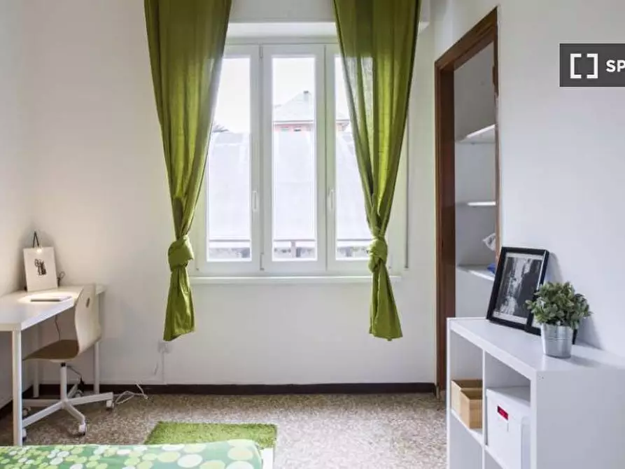 Immagine 3 di Camera condivisa in affitto  in Viale Carlo Espinasse a Milano