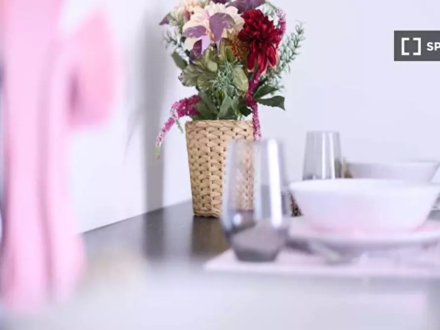 Immagine 15 di Camera condivisa in affitto  in Via Ippodromo a Milano