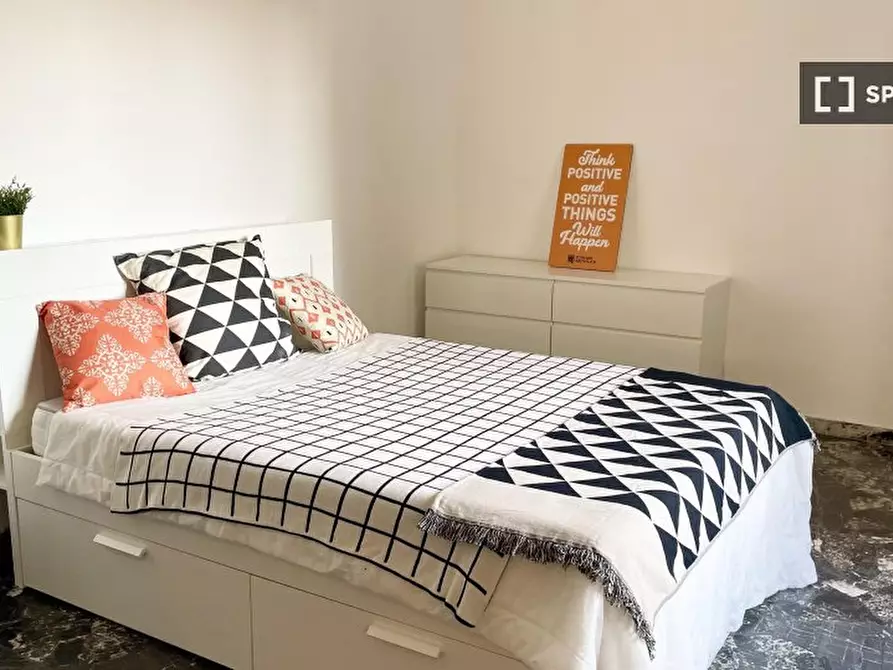 Immagine 5 di Camera condivisa in affitto  in VIA FRUSA/G a Firenze