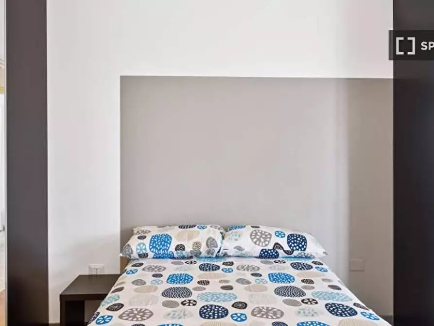 Immagine 1 di Camera condivisa in affitto  in Via Andrea Maria Ampère a Milano