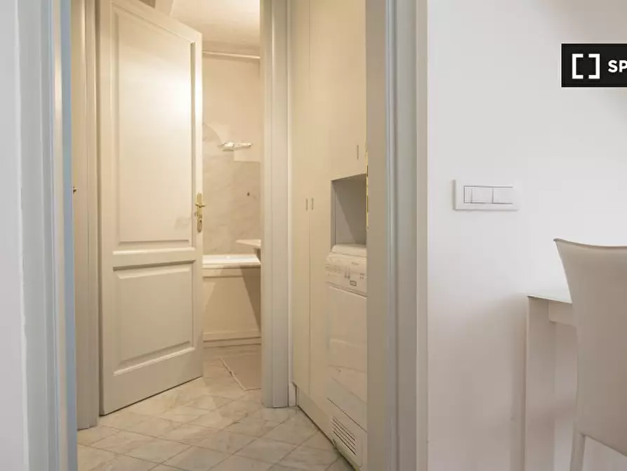 Immagine 16 di Appartamento in affitto  in Via Amedei a Milano