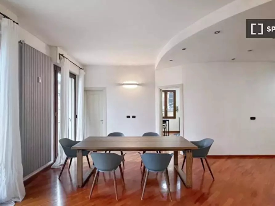 Immagine 3 di Appartamento in affitto  in Via San Felice a Bologna