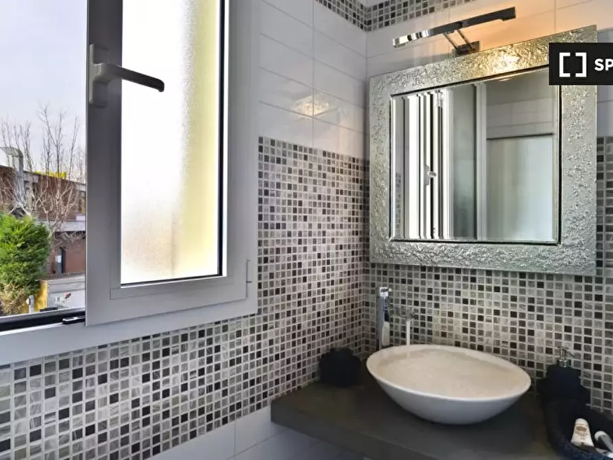 Immagine 15 di Ufficio in affitto  in Via della Beverara a Bologna