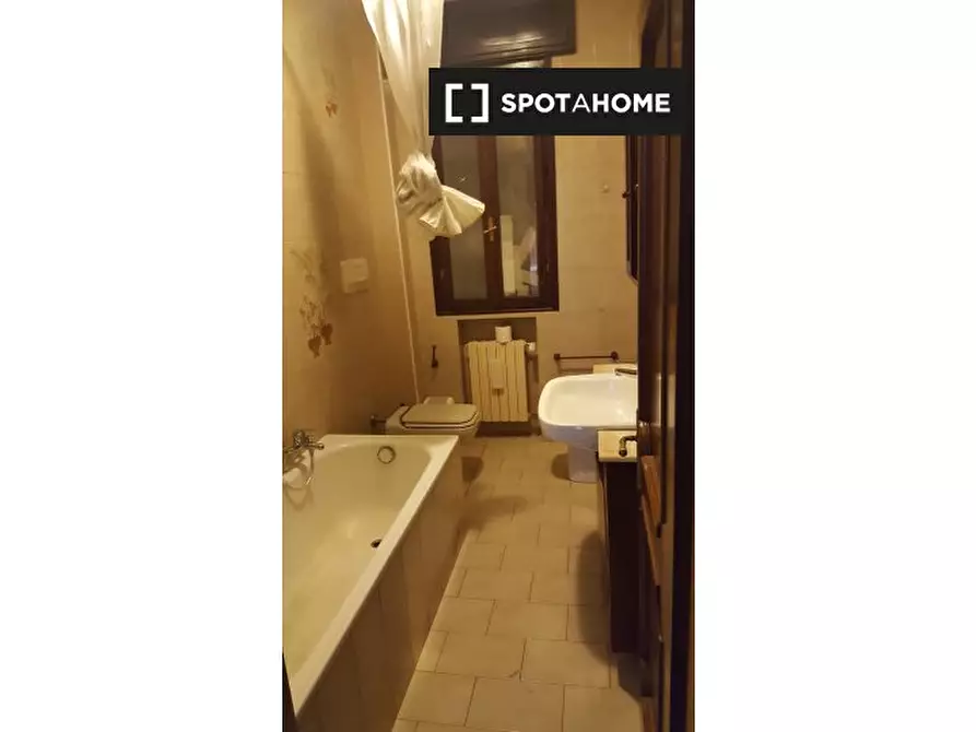 Immagine 13 di Camera condivisa in affitto  in Via Plebiscito a Padova