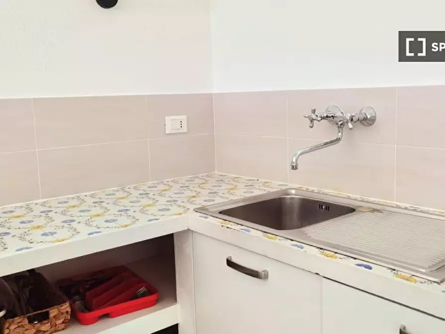 Immagine 9 di Appartamento in affitto  in angolo Piazza Carbonari a Milano