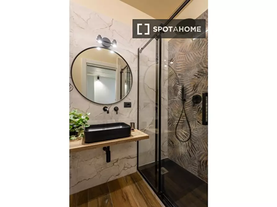 Immagine 8 di Appartamento in affitto  in Via Saluzzo a Roma