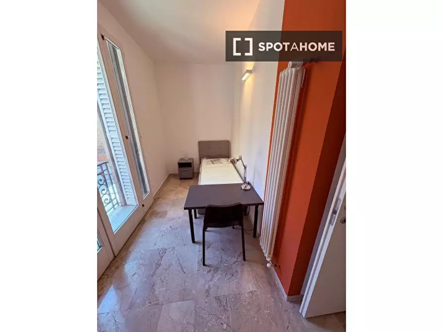 Immagine 7 di Camera condivisa in affitto  in Via Ugo Bassi a Bologna