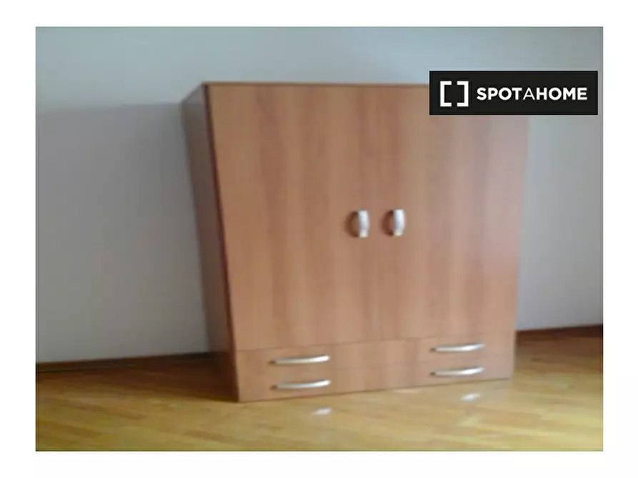 Immagine 5 di Camera condivisa in affitto  in Via Giuseppe Mazzini a Trento